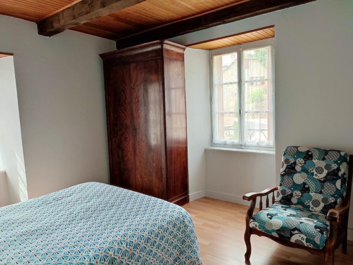 Maison Charmante A Florentin La Capelle Avec Jardin Et Vue Montagne Екстер'єр фото